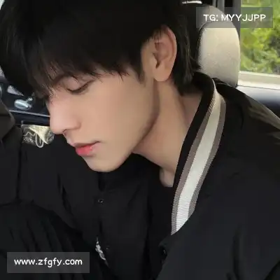 窦芸昀